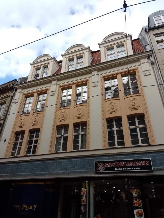 Piano Apartment In Halle Center - Netflix - Free Wifi 1 Exteriör bild