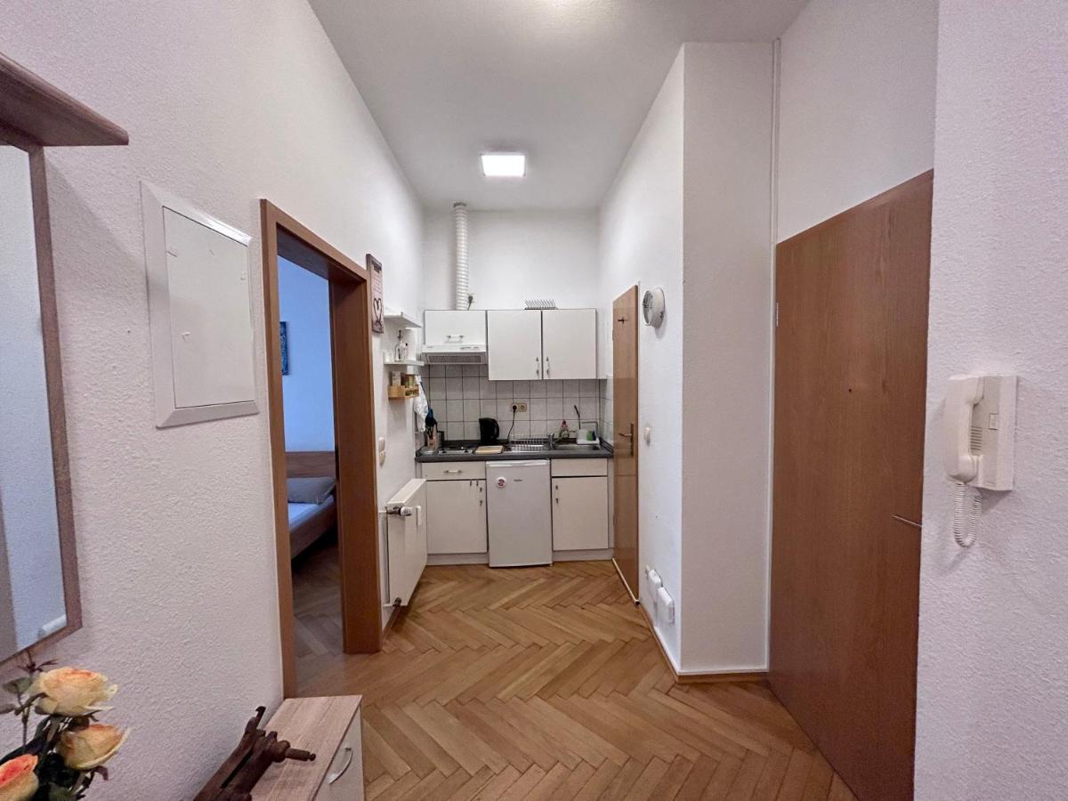 Piano Apartment In Halle Center - Netflix - Free Wifi 1 Exteriör bild