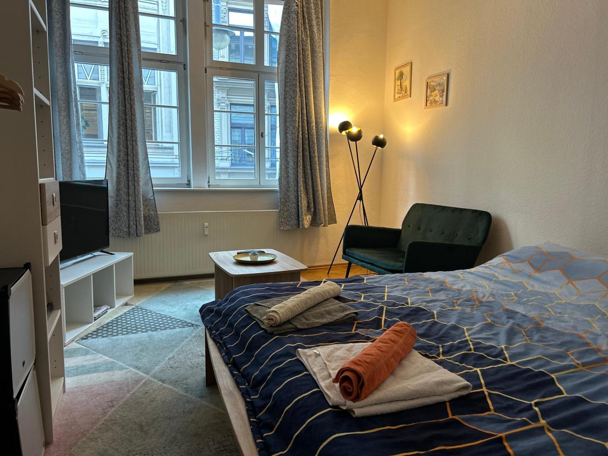 Piano Apartment In Halle Center - Netflix - Free Wifi 1 Exteriör bild
